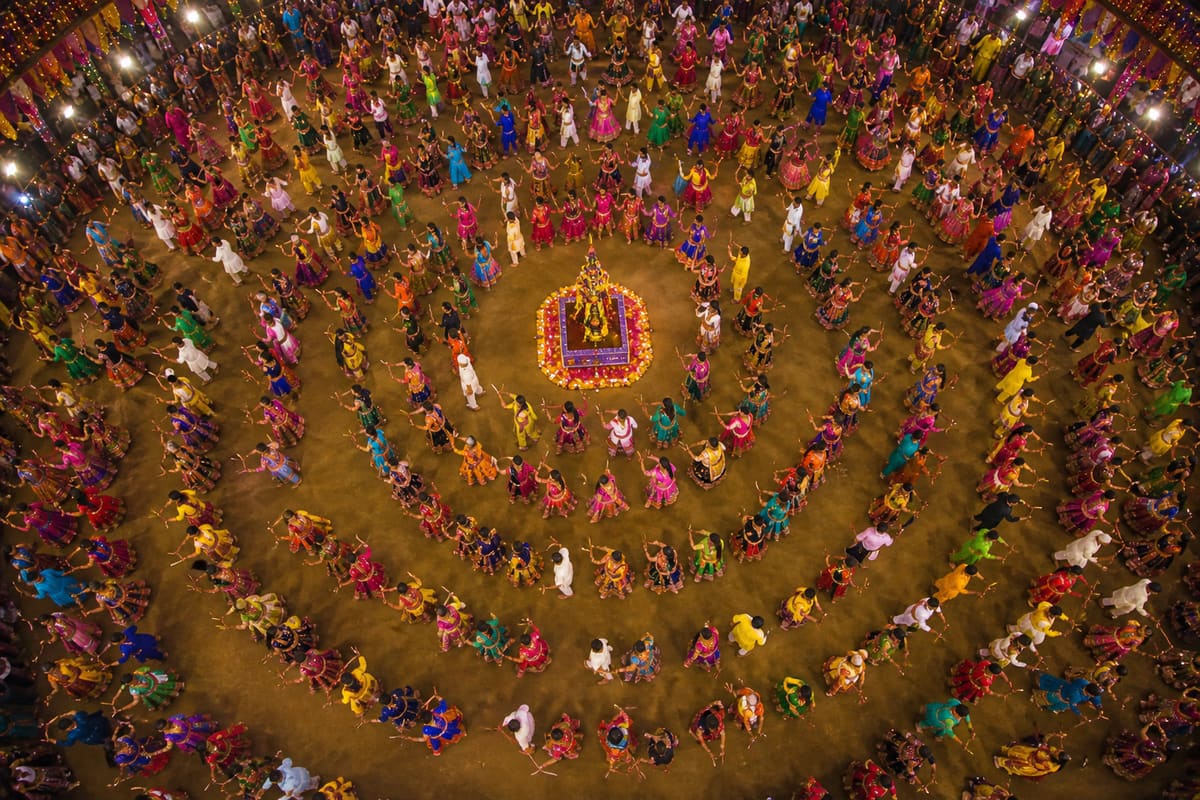 Raas circle from above